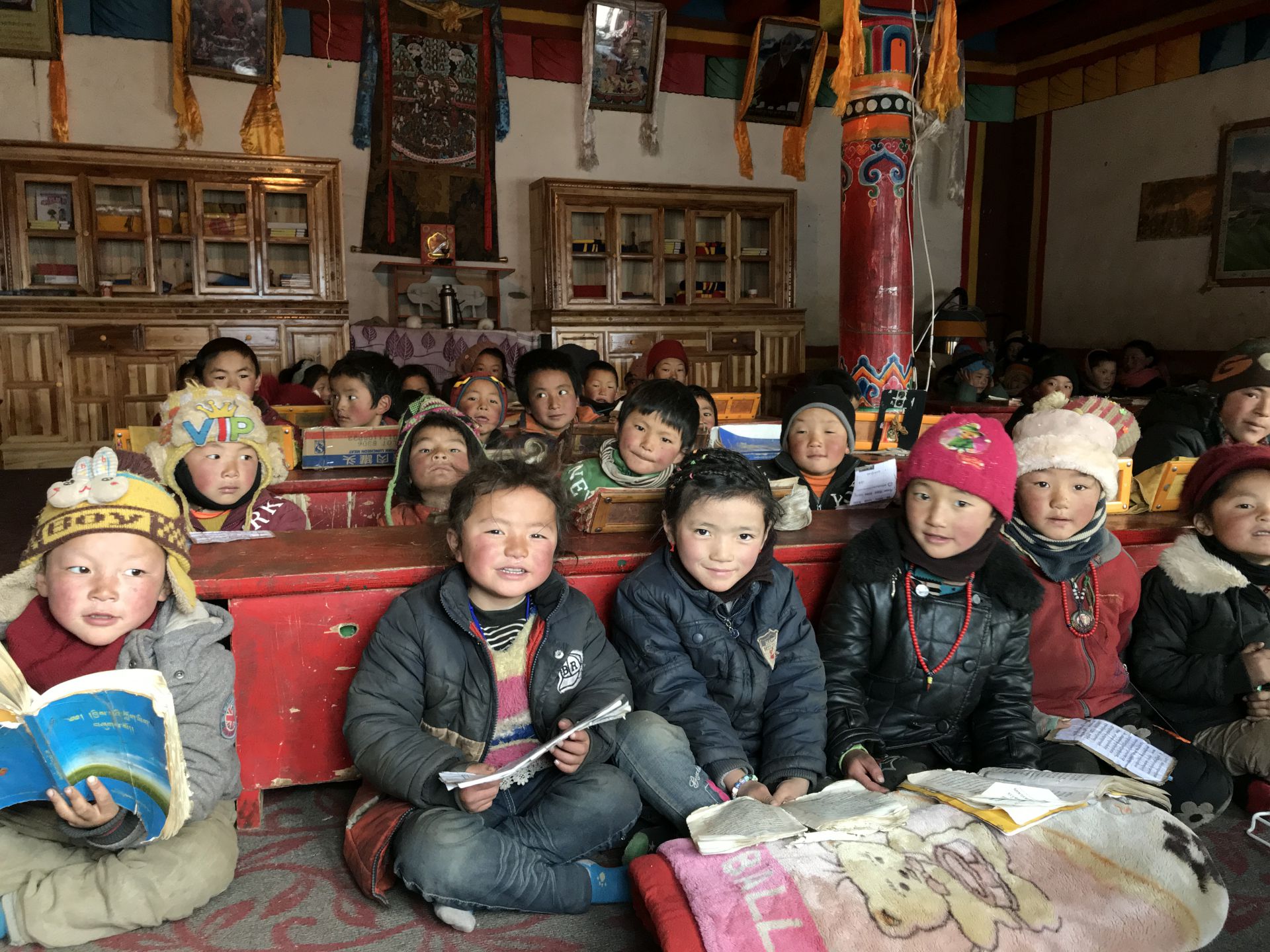 天博网页版-天博(中国)公益回顾丨家国同欢月同圆 温暖满载甘孜州(图11)